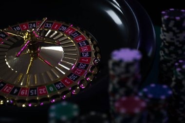 nobita bet app interface showing Galactic Gems on mobile with live-dealer switcher and payment options